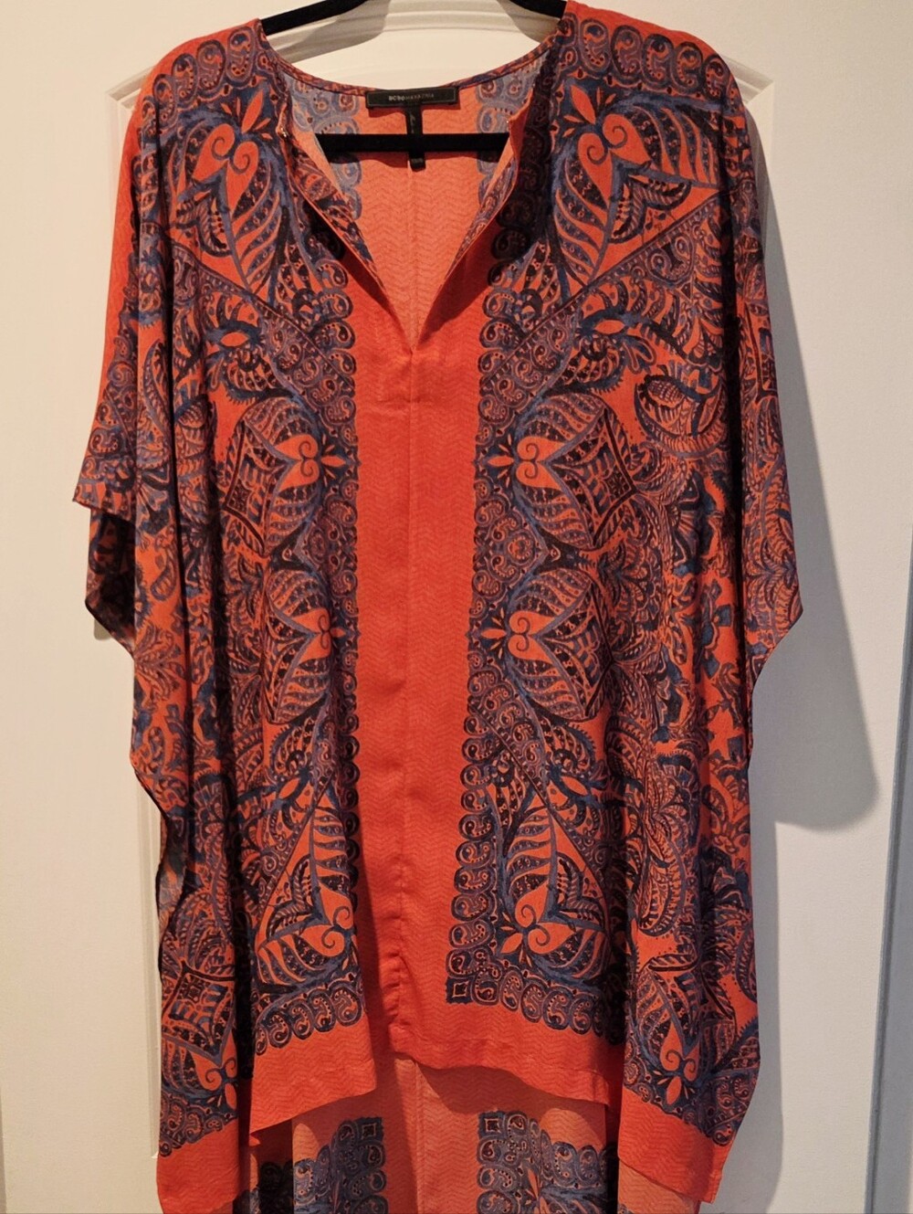 BCBGMaxAzria Orange and Navy Paisley Kimono